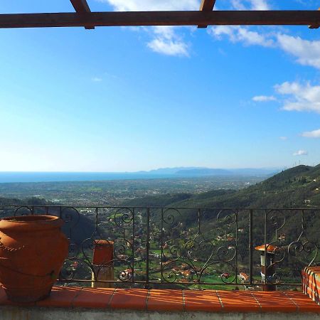 Dulcis In Borgo Bed & Breakfast Santa Lucia  Exterior photo